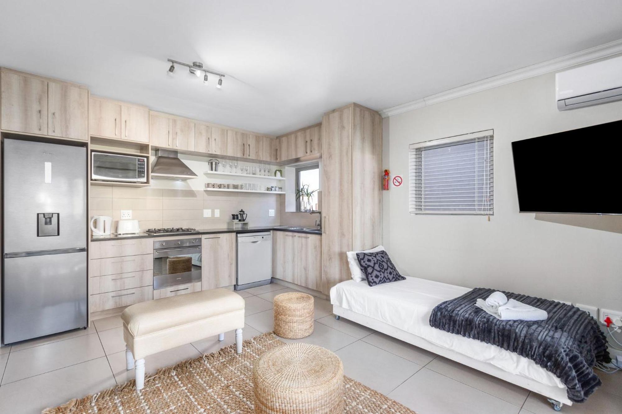 Mayfair 246 *